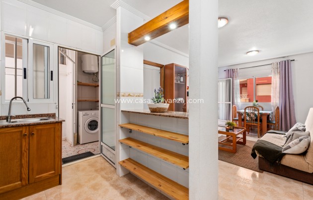 Resale - Apartment / flat - Torrevieja - PARQUE DE LAS NACIONES