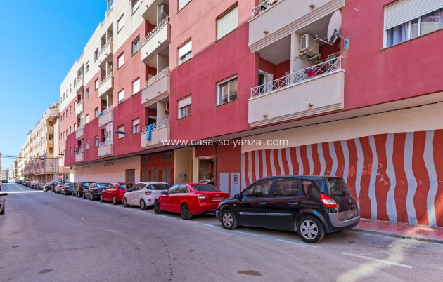 Resale - Apartment / flat - Torrevieja - PARQUE DE LAS NACIONES