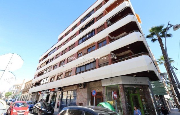 Resale - Apartment / flat - Torrevieja - Costa Blanca