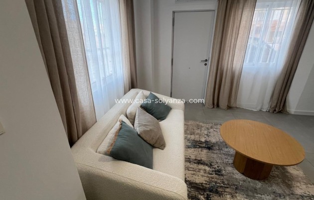 Resale - Apartment / flat - Torrevieja - Zona Los Frutales