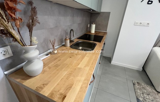 Resale - Apartment / flat - Torrevieja - Zona Los Frutales