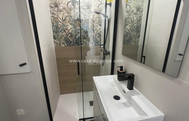 Resale - Apartment / flat - Torrevieja - Zona Los Frutales