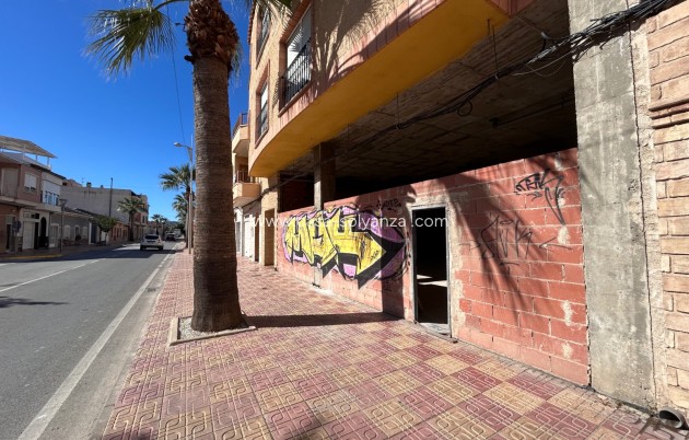 Resale - Townhouse - Jacarilla - Inland