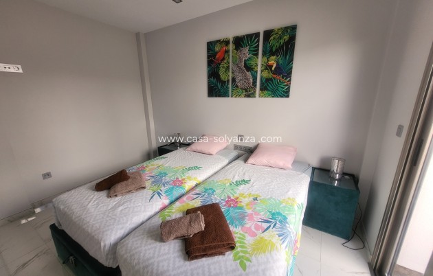 Resale - Villa - Orihuela Costa - Costa Blanca