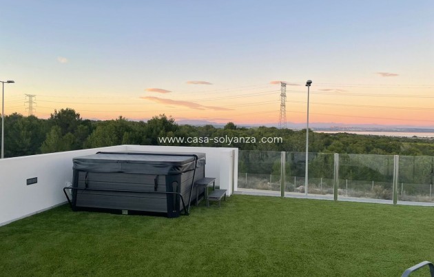 Resale - Villa - Orihuela Costa - Costa Blanca