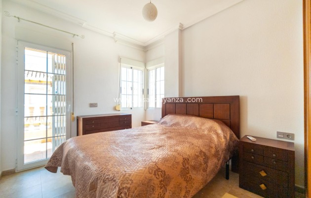 Resale - Villa - Torrevieja - La Mata