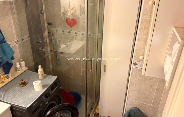 Resale - Apartment / flat - Torrevieja - Center