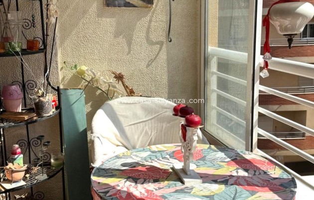 Resale - Apartment / flat - Torrevieja - Center