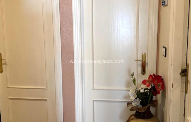 Resale - Apartment / flat - Torrevieja - Center