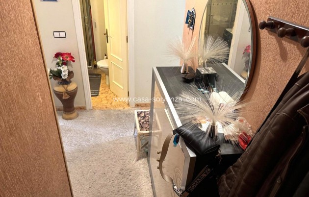 Resale - Apartment / flat - Torrevieja - Center