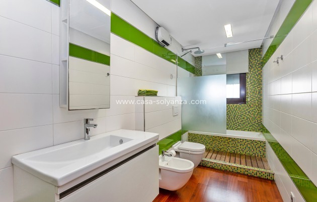 Resale - Villa - Algorfa - La Finca Golf Resort