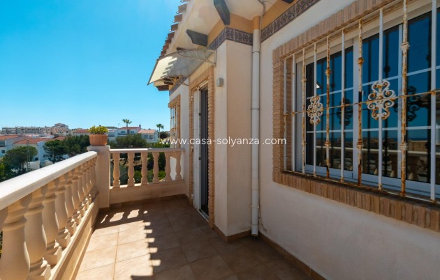 Resale - Villa - Torrevieja - La Mata