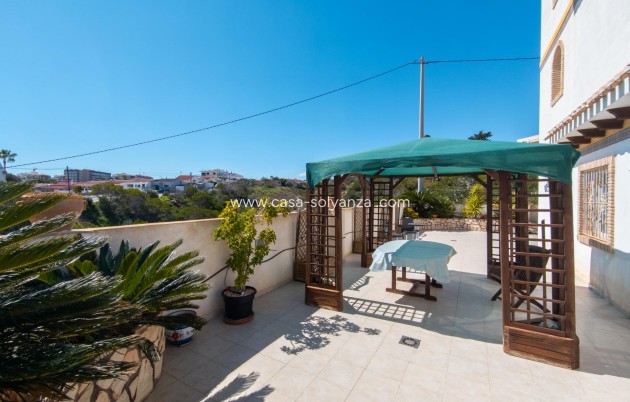 Resale - Villa - Torrevieja - La Mata