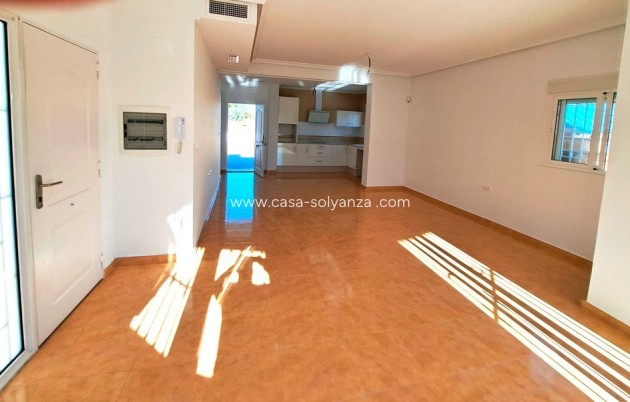 Resale - Country Property/Finca - Catral - Catral - Country