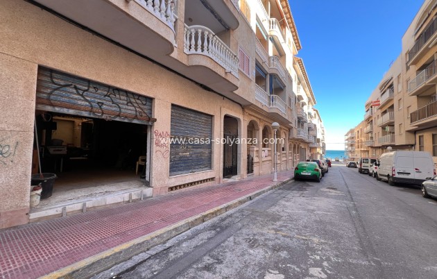 Resale - Commercial - Guardamar del Segura - Guardamar
