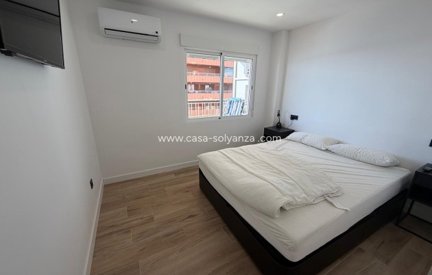 Resale - Apartment / flat - Torrevieja - Playa del Acequión