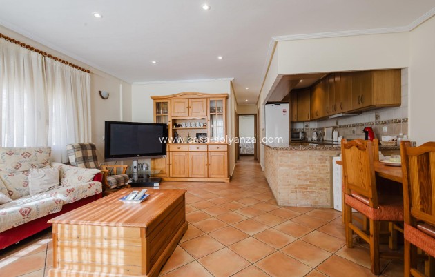 Revente - Appartement - Torrevieja - Playa De La Mata