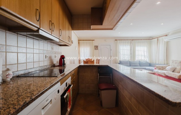 Revente - Appartement - Torrevieja - Playa De La Mata