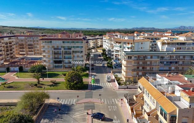 Revente - Appartement - Torrevieja - Playa De La Mata