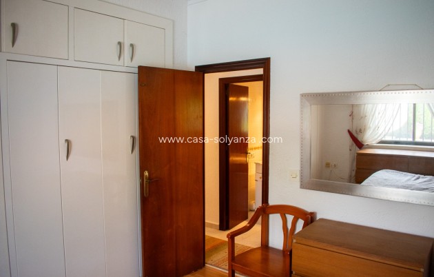 Resale - Villa / Semi detached - Orihuela Costa - MUY CERCA DE LA PLAYA