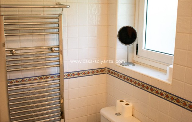 Resale - Villa / Semi detached - Orihuela Costa - MUY CERCA DE LA PLAYA