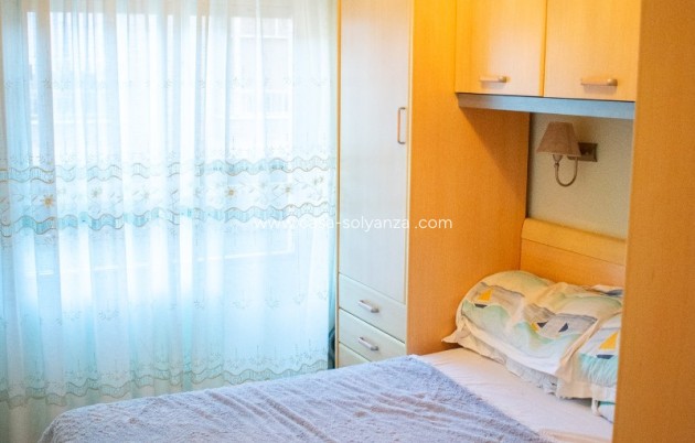 Resale - Apartment / flat - Torrevieja - Torrevieja Centro