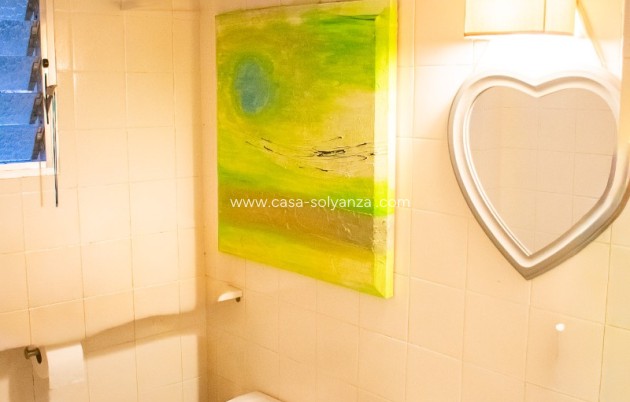 Resale - Apartment / flat - Torrevieja - Torrevieja Centro