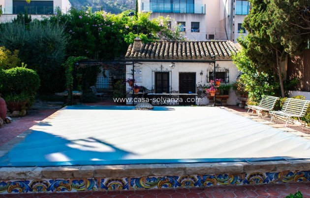 Wiederverkauf - Independent villa - Alicante - Albufereta