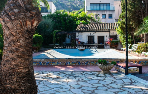 Wiederverkauf - Independent villa - Alicante - Albufereta