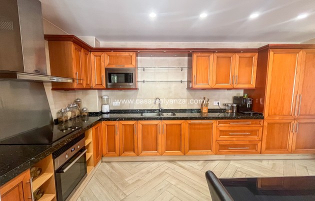 Resale - Independent villa - Finestrat - Balcon sierra cortina