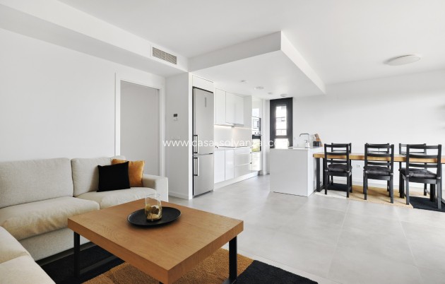 Resale - Apartment / flat - Orihuela Costa - Dehesa De Campoamor