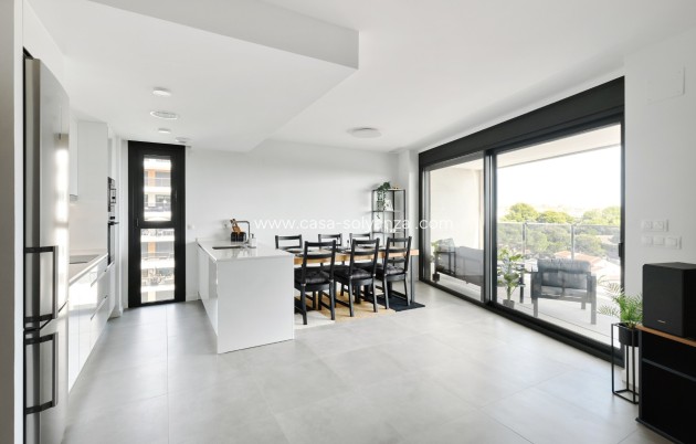 Resale - Apartment / flat - Orihuela Costa - Dehesa De Campoamor