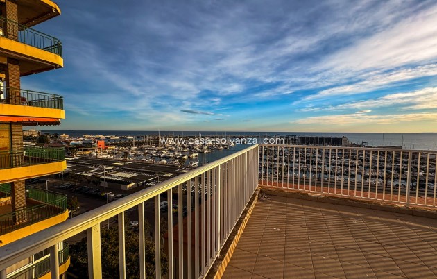 Resale - Apartment / flat - Santa Pola - Puerto