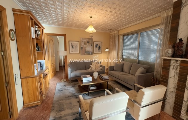 Resale - Apartment / flat - Santa Pola - Puerto