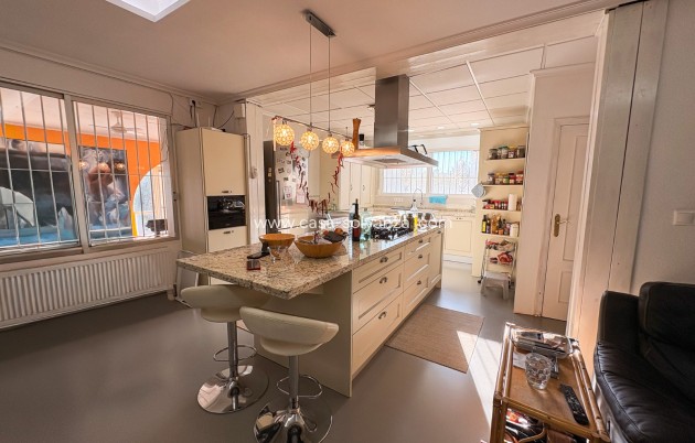 Resale - 2. Town house - Crevillente - Crevillent