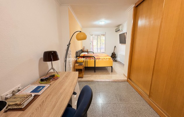 Resale - 2. Town house - Crevillente - Crevillent