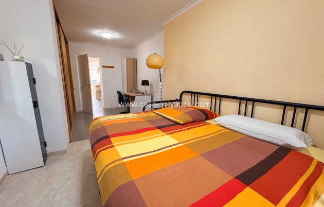 Resale - 2. Town house - Crevillente - Crevillent