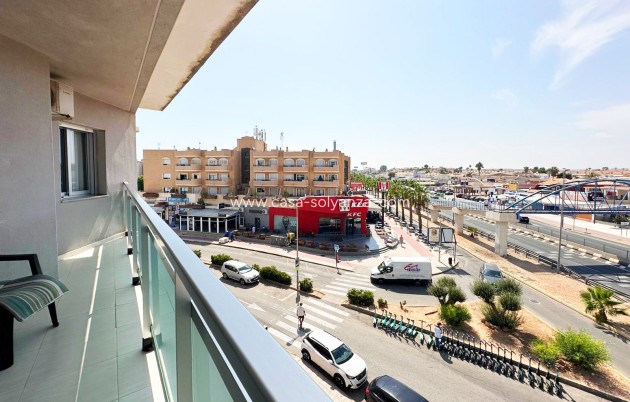 Wiederverkauf - Wohnung - Orihuela Costa - Costa Blanca