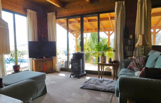 Wiederverkauf - Finca / Country Property - Torremendo