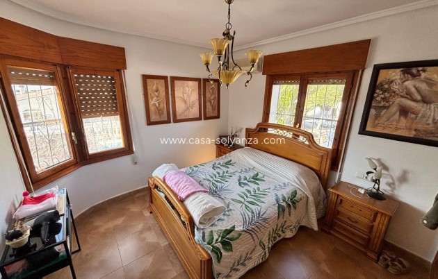 Resale - Villa / Detached - Ciudad Quesada - Center