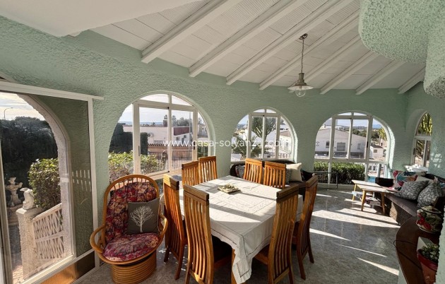 Resale - Villa / Detached - Ciudad Quesada - Center