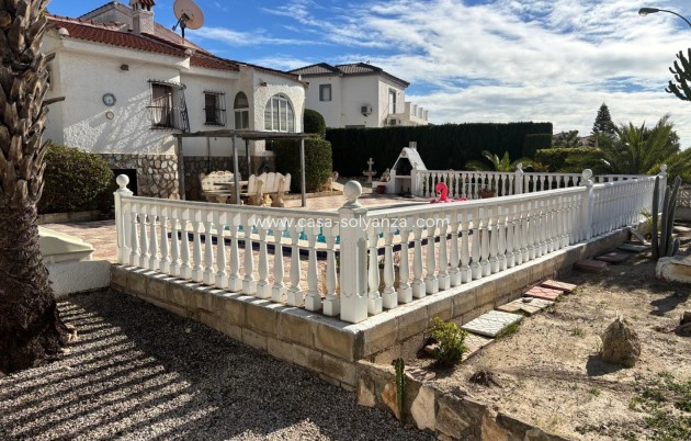 Resale - Villa / Detached - Ciudad Quesada - Center