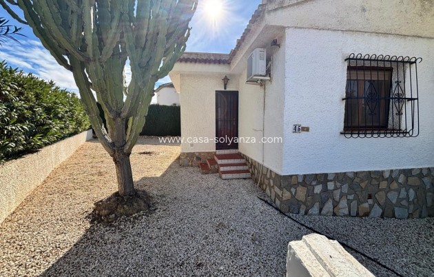 Resale - Villa / Detached - Ciudad Quesada - Center
