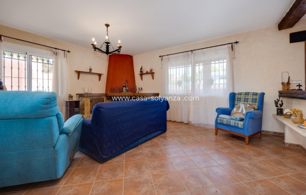 Resale - Villa - San Miguel de Salinas - Ciudad de las comunicaciones