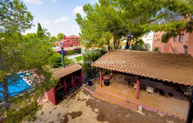 Resale - Villa - San Miguel de Salinas - Ciudad de las comunicaciones