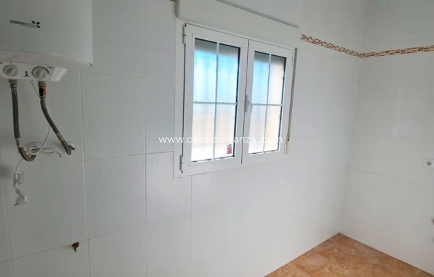 Resale - Country Property/Finca - Catral - Catral - Country