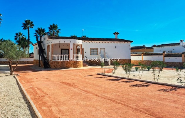 Resale - Country Property/Finca - Catral - Catral - Country