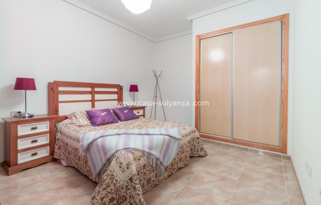 Resale - Apartment / flat - Torrevieja - Acequion