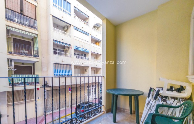 Resale - Apartment / flat - Torrevieja - Acequion