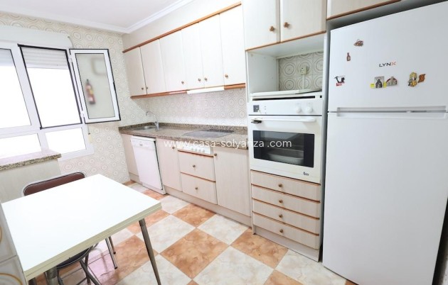 Resale - Apartment / flat - Torrevieja - Playa del Cura